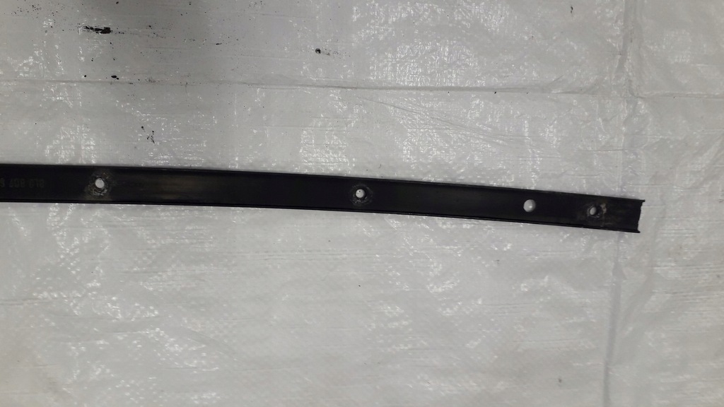 фото №7, Audi a3 8l напрямна кронштейн бампера 8l0807641