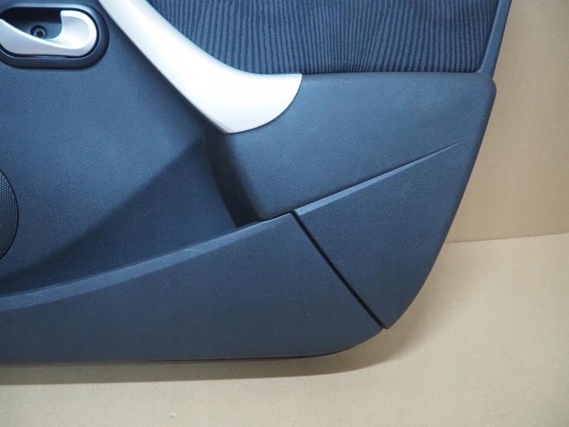 фото №4, Обивка дверь правый перед dacia sandero i