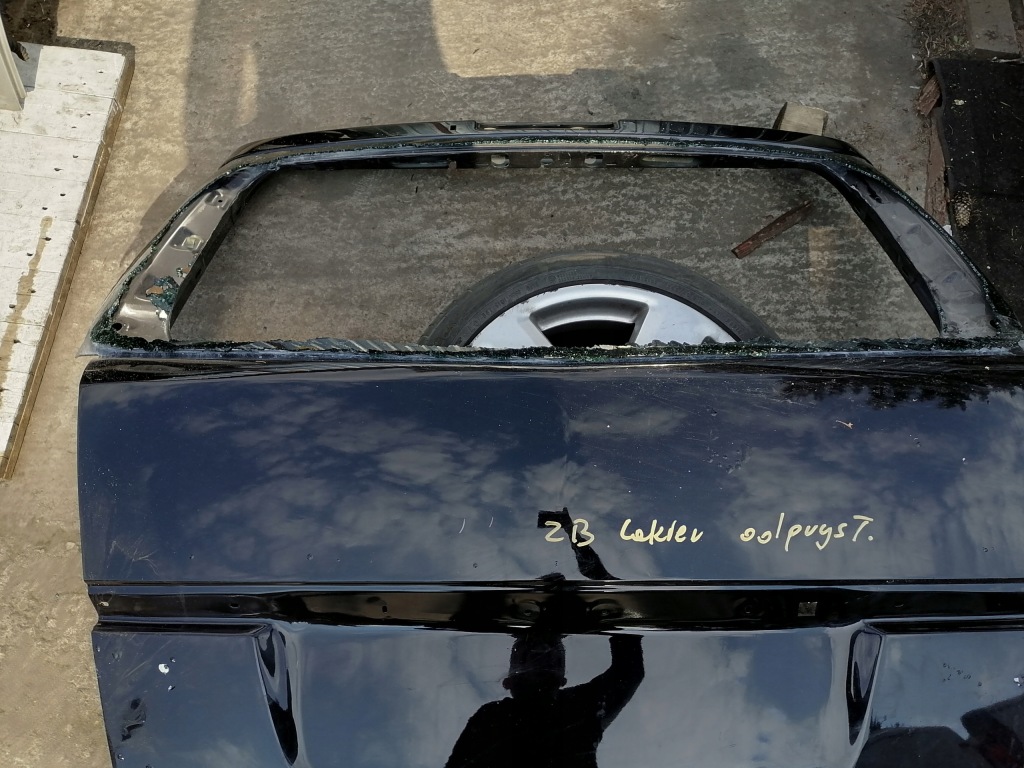 фото №6, Крышка багажника задняя zafira b z20r bez стекло без оснащения