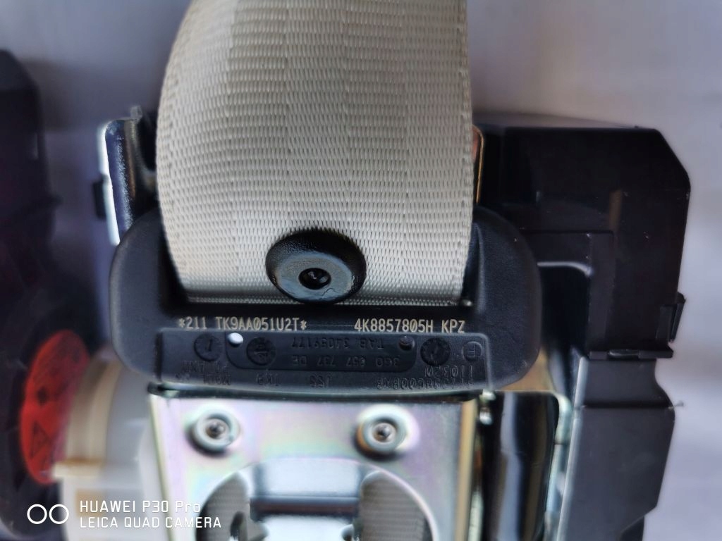 фото №5, Audi a6 c8 a7 c8 - задні ремені безпеки - комплект сірі kpz задня 4k8