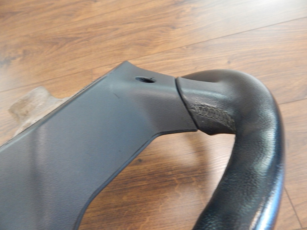 фото №12, Ford fiesta mk7 przed liftem - воздуховод pół-skórzana oryg