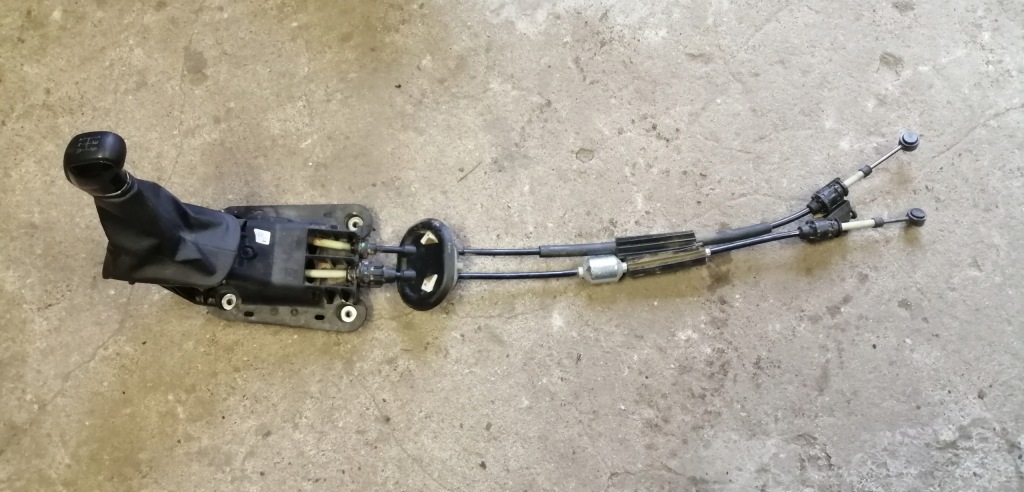 фото №1, Citroen c4 cactus 1.2 b выборщик