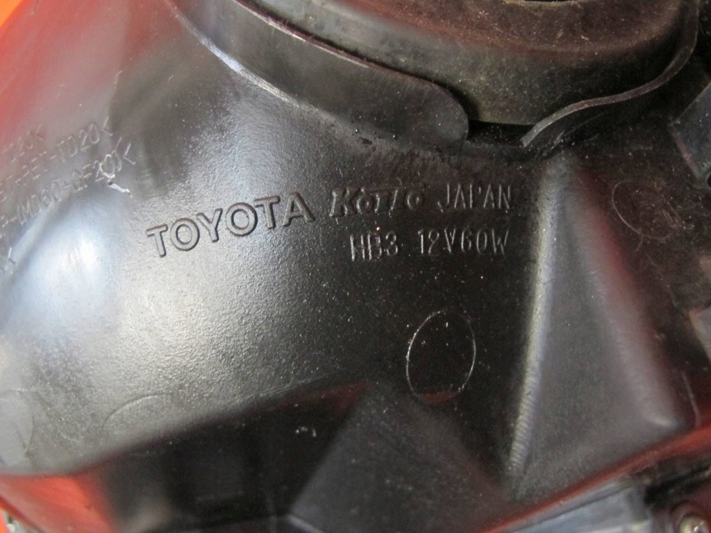 фото №7, Toyota prius 3 iii w3 лампа фара правая перед передняя europa