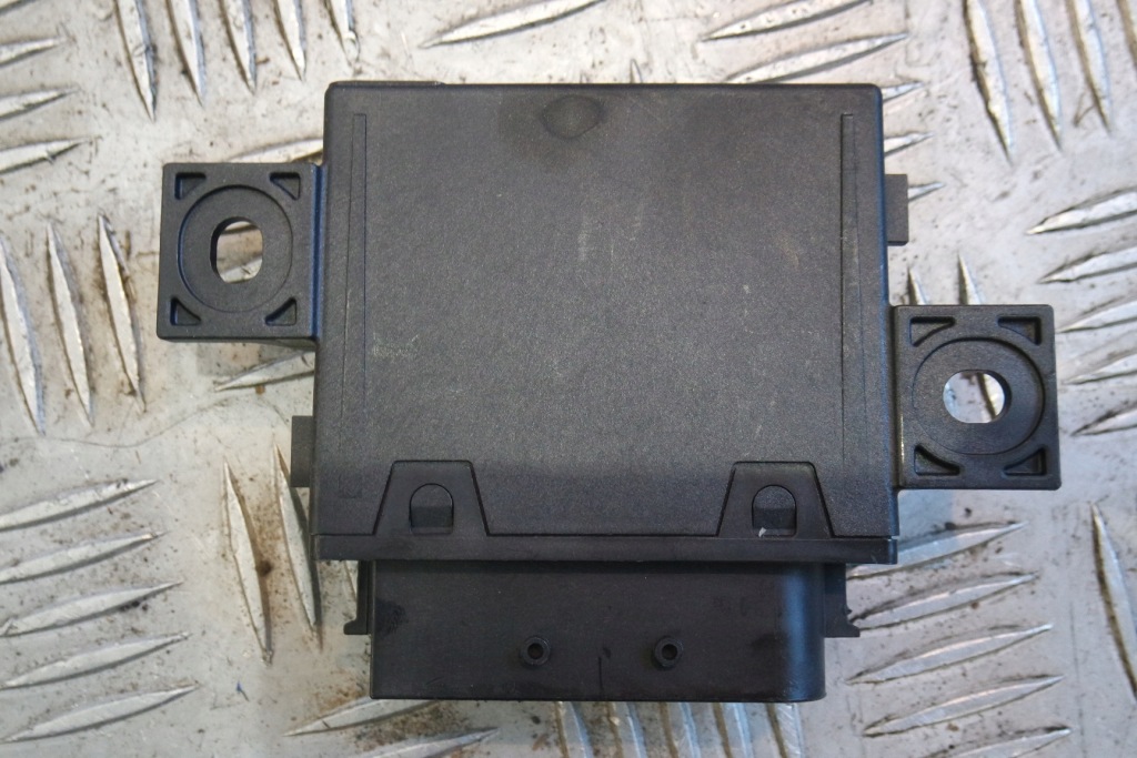 фото №1, Модуль насоса топлива porsche 992 992906093