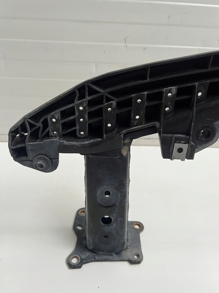 фото №9, Балка кронштейн перед передняя mazda 3 iv bp