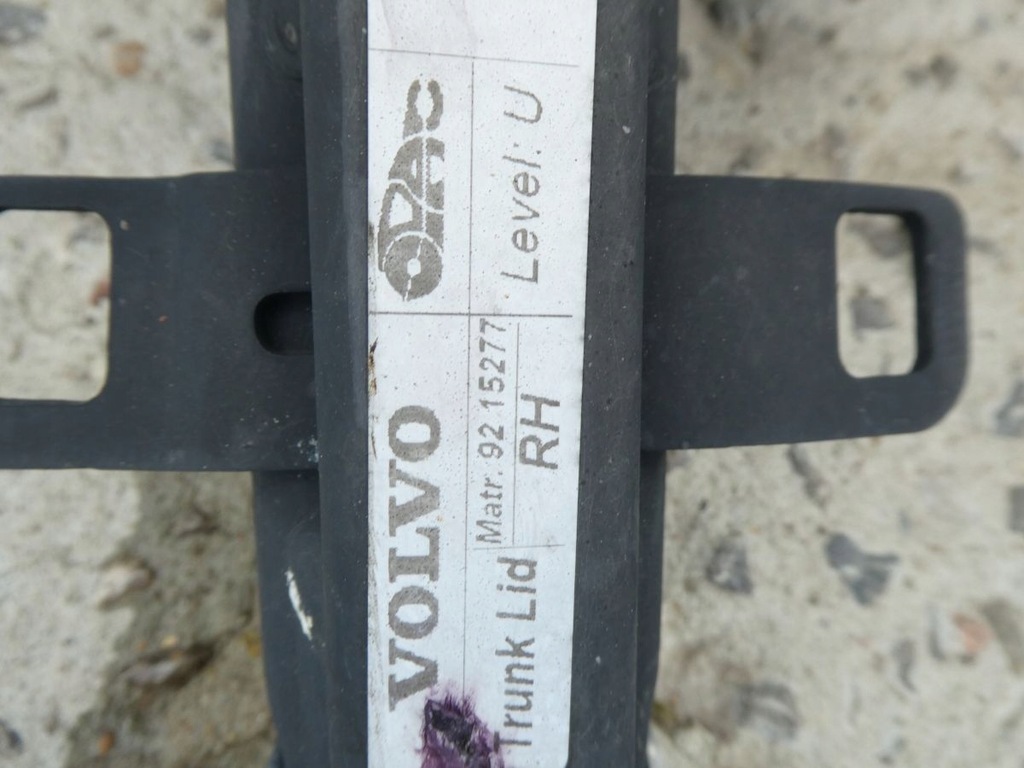 фото №7, Volvo c70 ii кришка багажника задня задня 463-46