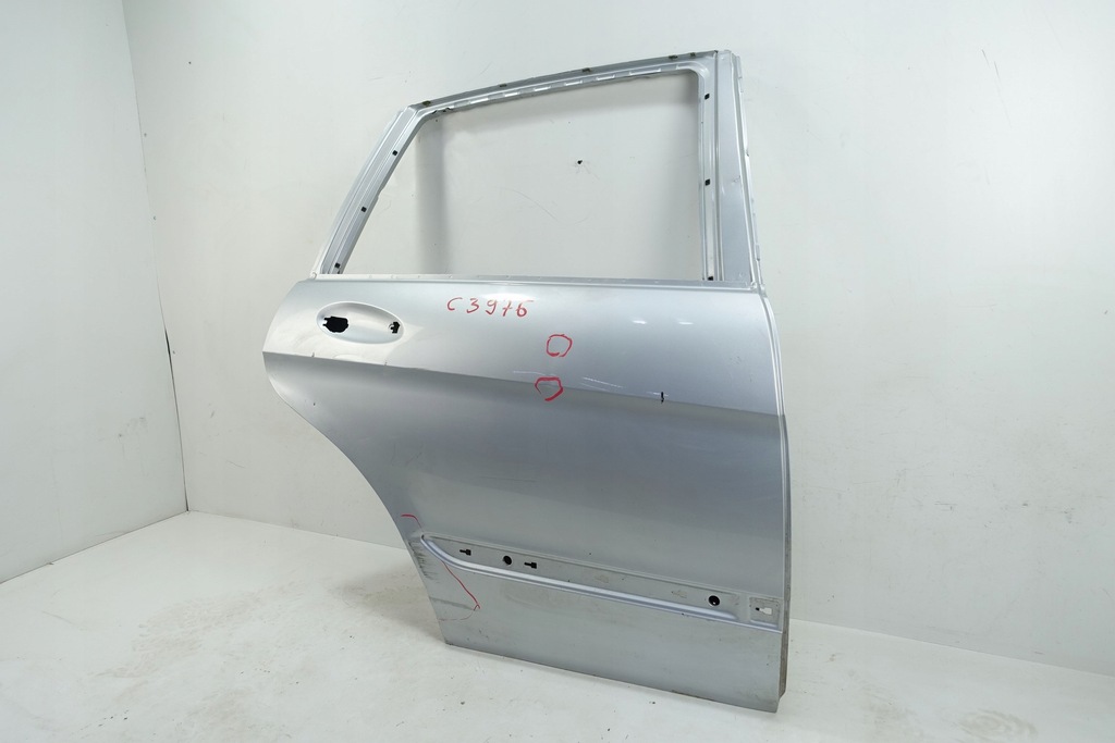 фото №2, Дверь правый задняя задние mercedes r w251