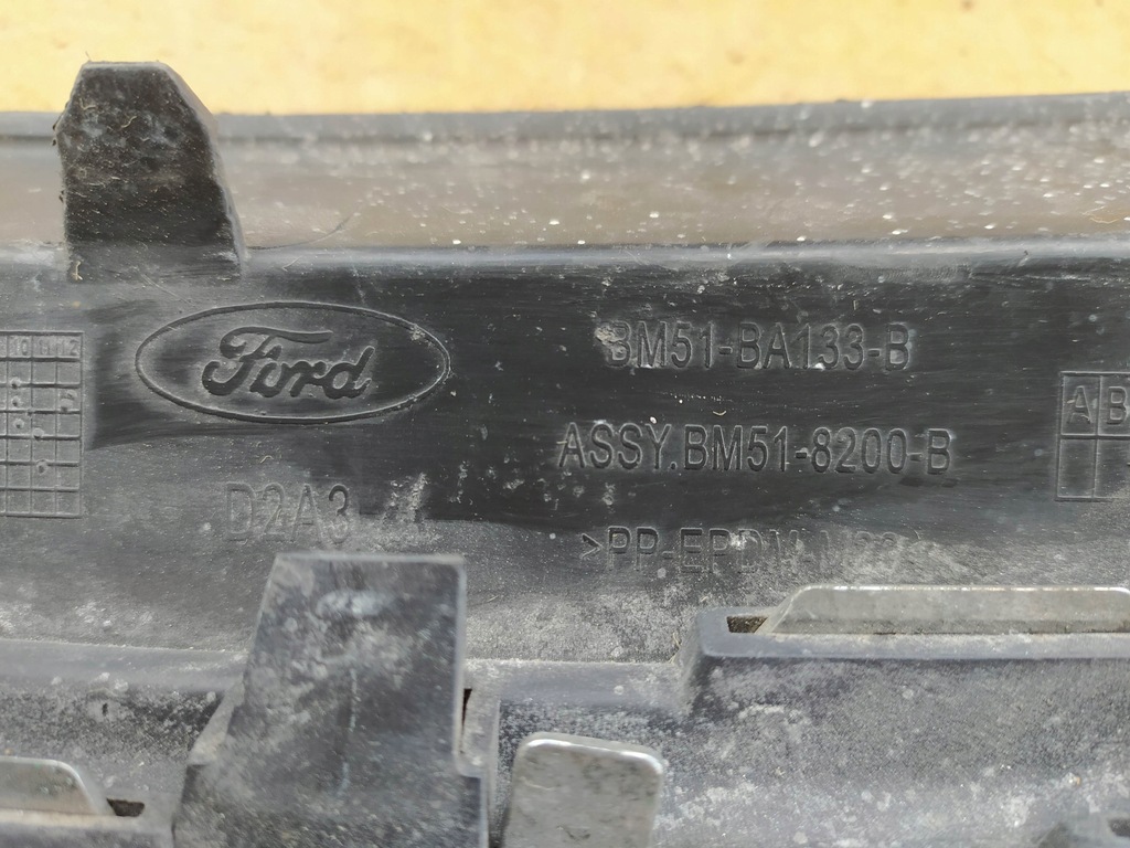 фото №8, Решётка радиатора ford focus mk3 2010-14r.