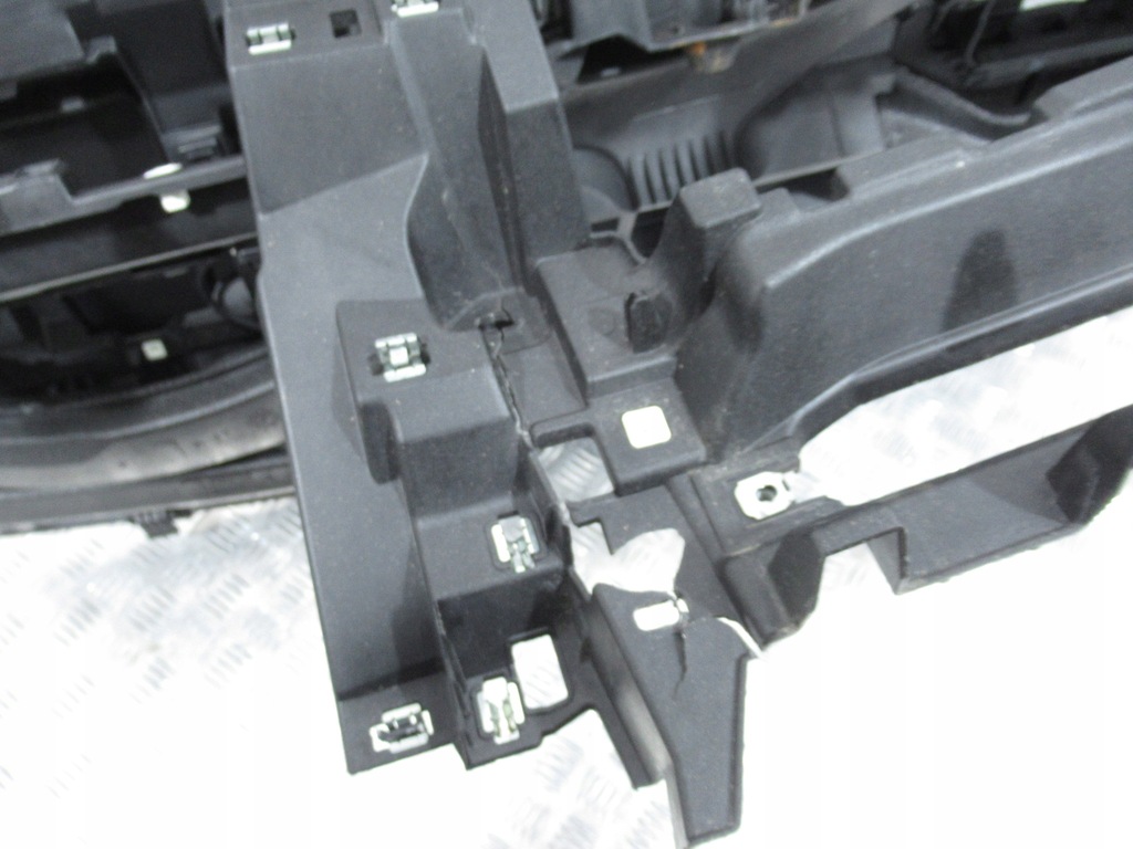 фото №10, Панель приладів приладова консоль renault clio v 5 оригінал 681001535r