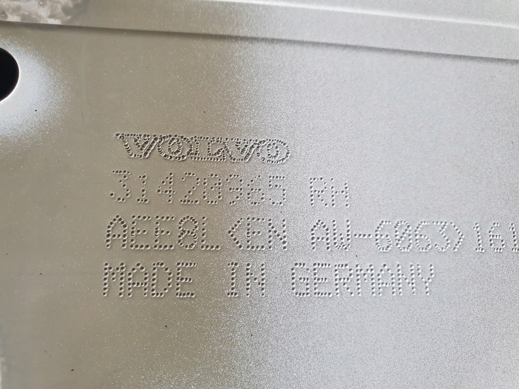 фото №4, Volvo xc60 ii зона деформации правая