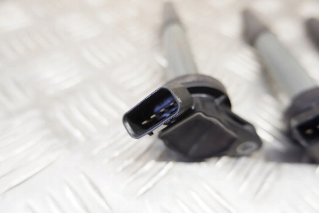 Комплект котушок запалювання lexus ct zwa10_ 9091902258 1.8l hybrid 100kw Зі Шроту