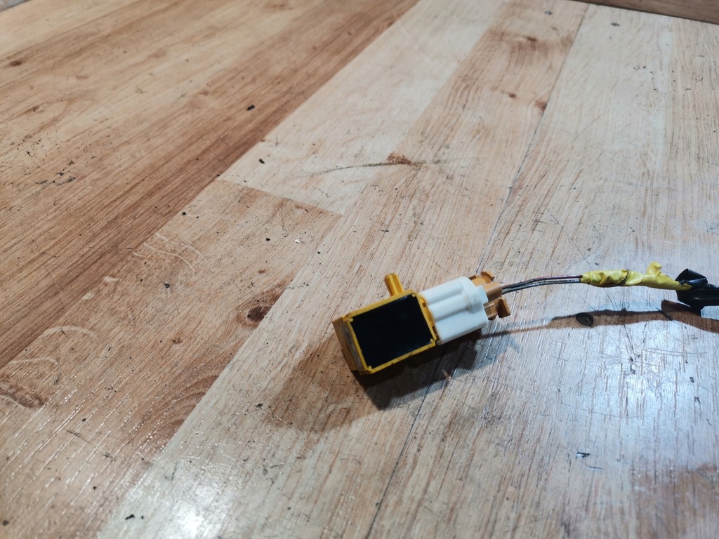 фото №10, Датчик удара боковой fiat grande punto 51838069