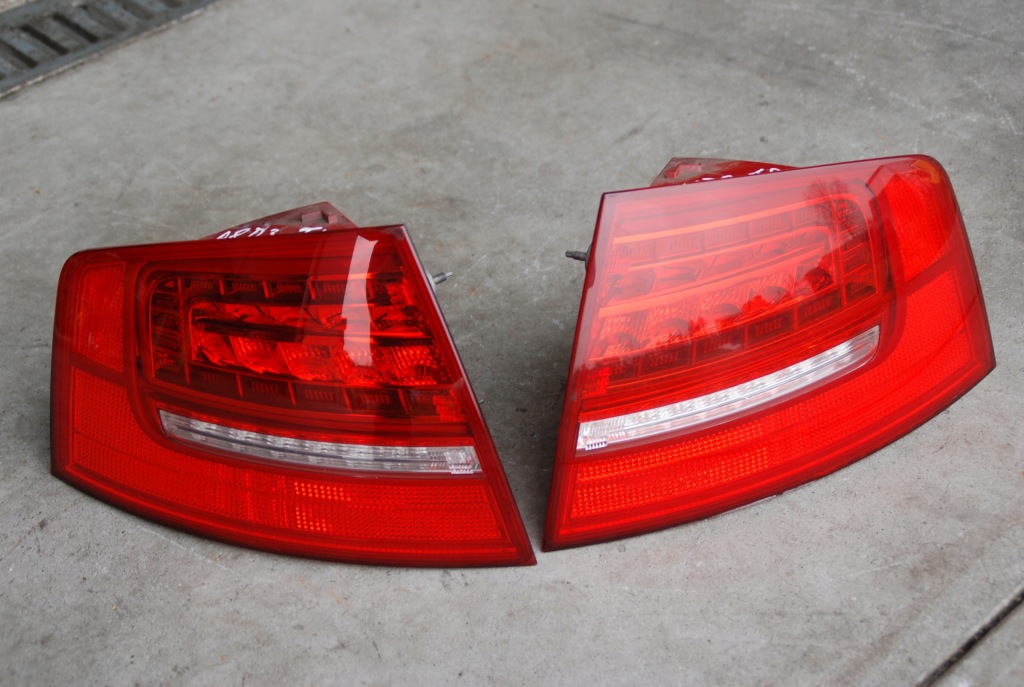 Купити Фара led l / p задній w крила audi a8 d3 2 рестайлінг