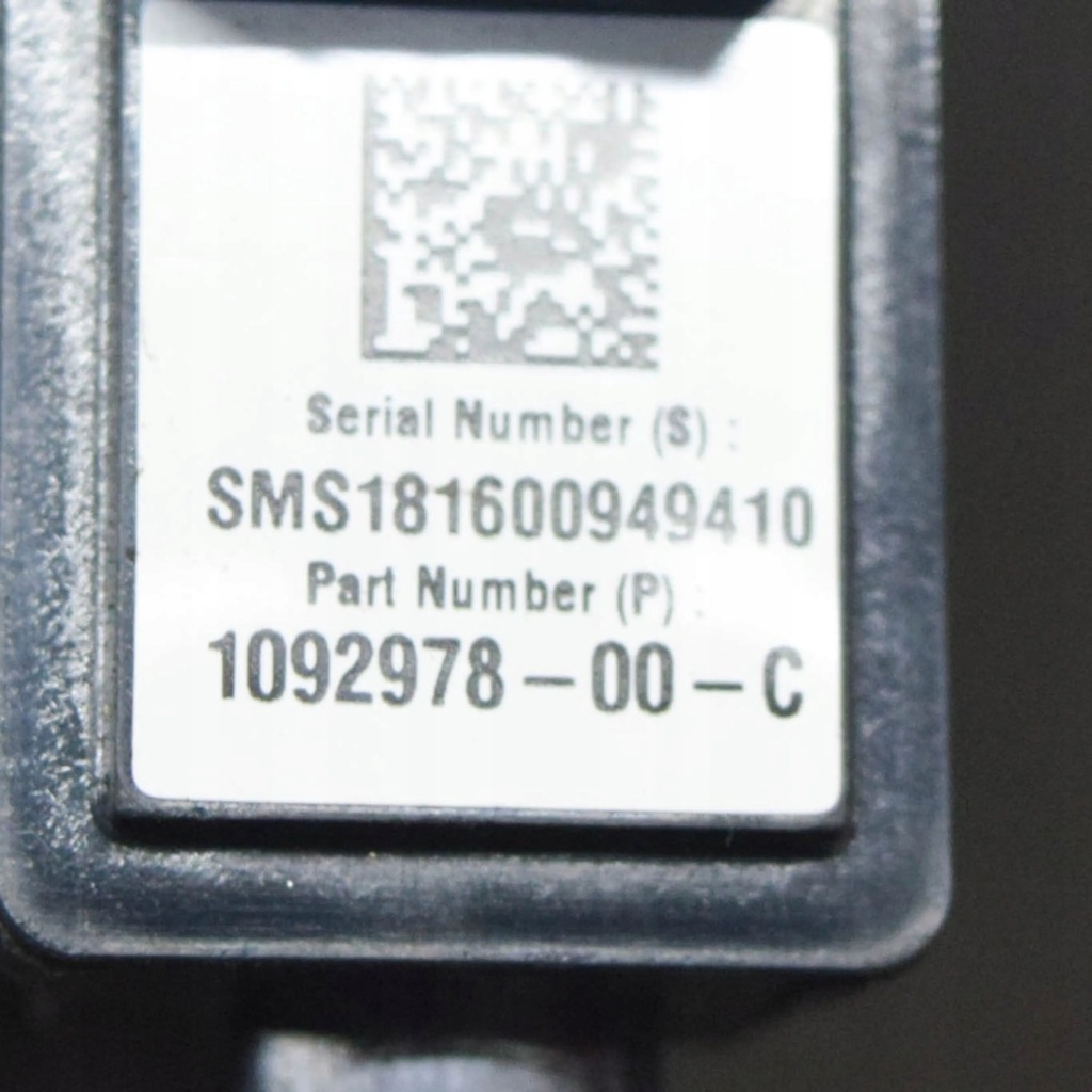 Tesla model 3 2018 левая сторона камера на крыле боковой Недорого