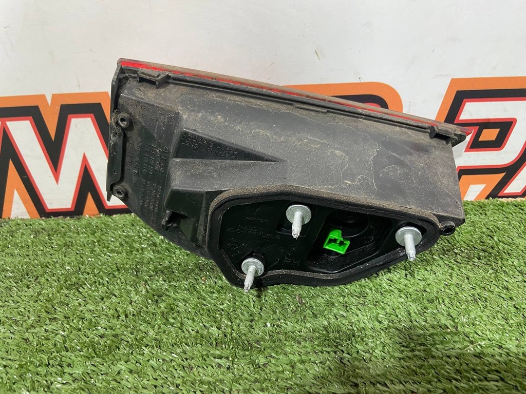 фото №10, Лампа кришки правий задня jaguar f-pace x761 hk83-15k272-aa