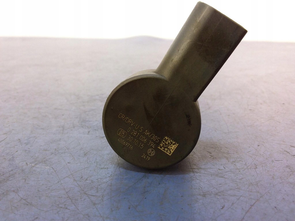 фото №4, Bmw 7 g11 3.0 клапан давления топлива 0281006394