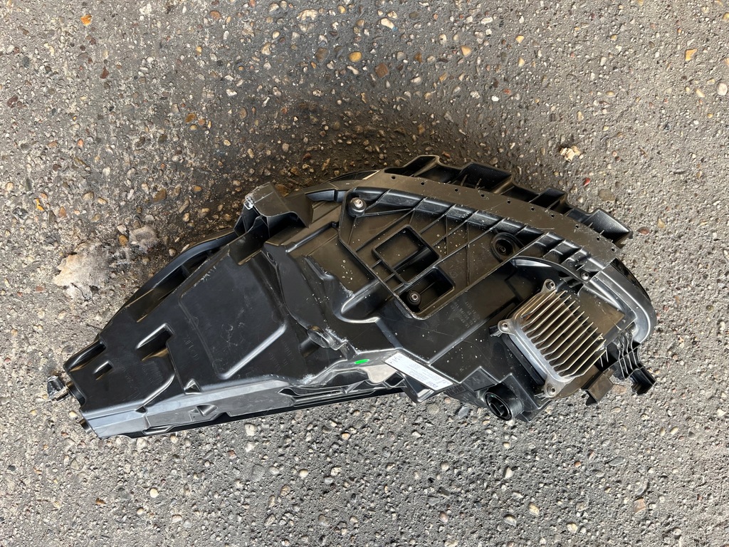 фото №8, Лампа права передня tesla model 3 lift y комплектна