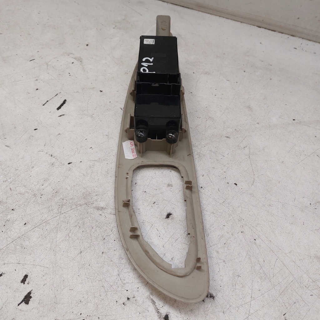 фото №14, Nissan primera p12 панель керування вікон перед