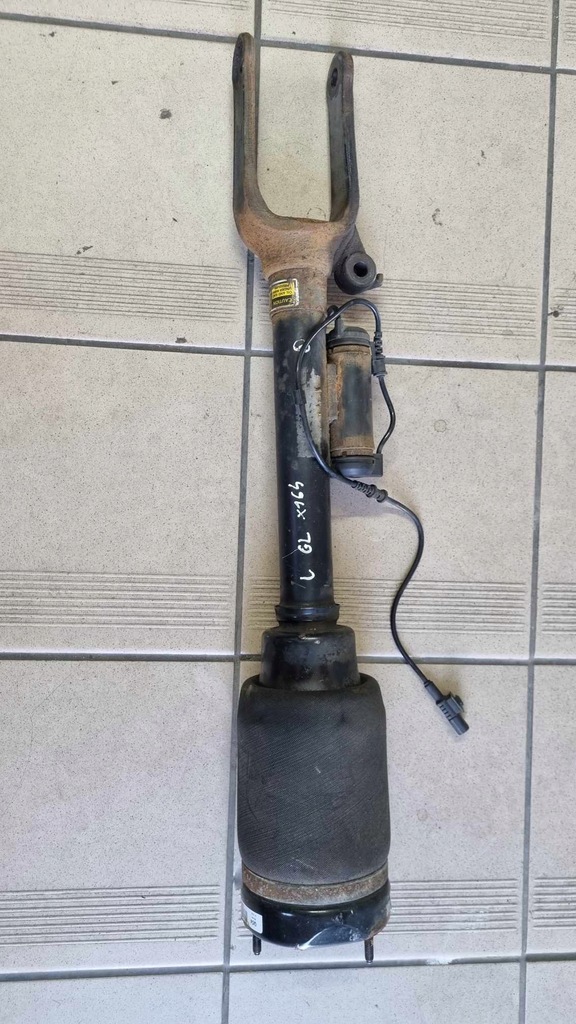 фото №1, Амортизатор перед mercedes w251 gl x164 w164 airmatic