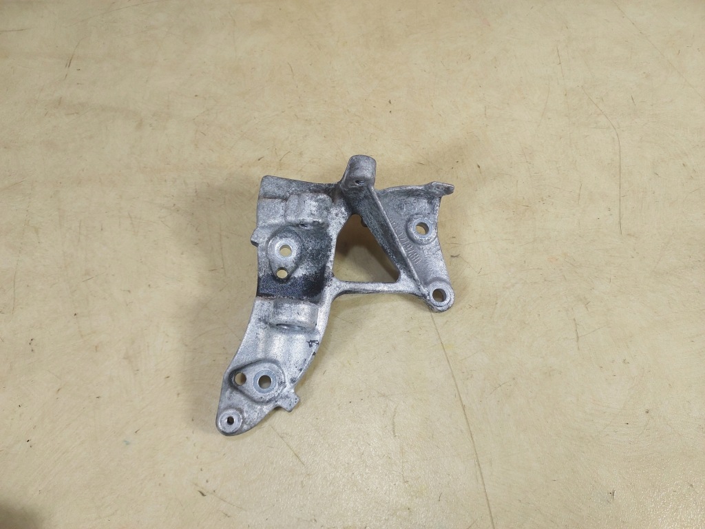 Купить Ford volvo 1.6 tdci кронштейн генератор 9653249480