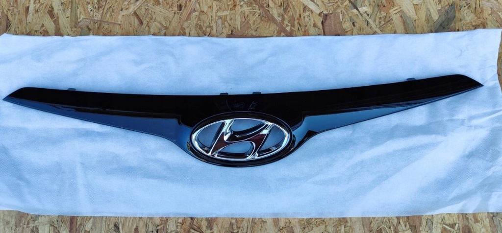 фото №1, Решітка радіатора hyundai i30 ii 12-