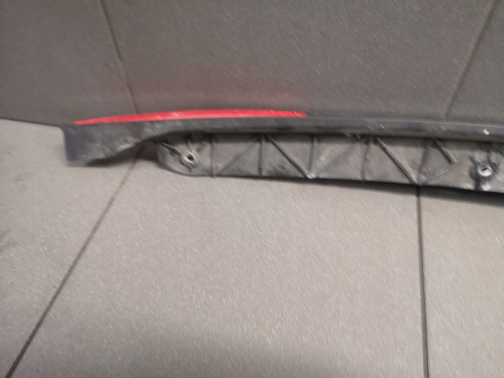 фото №6, Молдинг відбивач задня audi a8 d3 4e0807417b