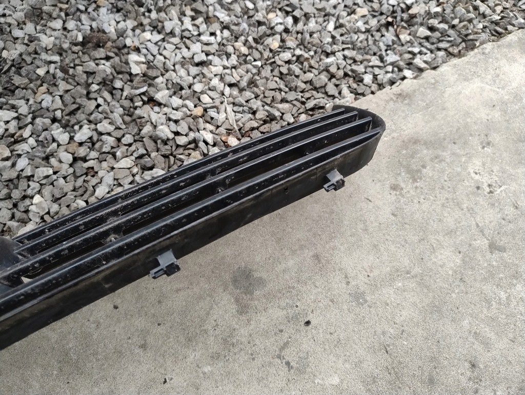 фото №9, Решётка радиатора решётка радиатора volkswagen transporter t5 7h0807101