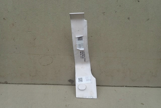 фото №2, Внутреннее обивка стойка правого man tgx