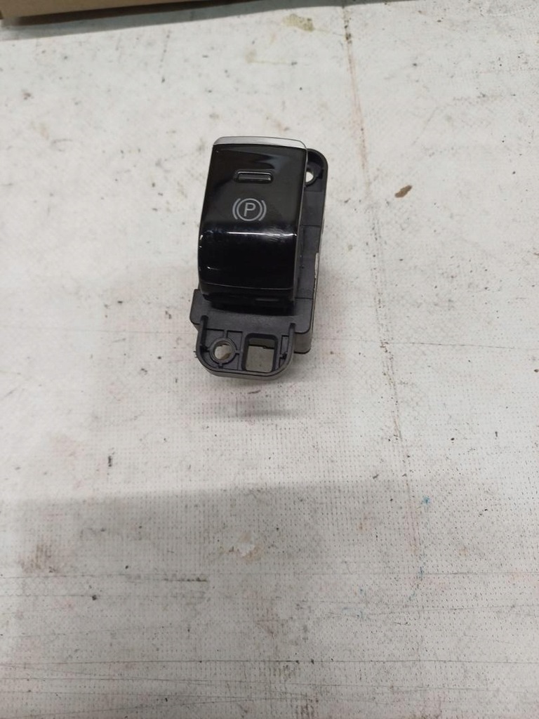 фото №1, Кнопка do тормоза ручного alfa romeo stelvio 01561506080