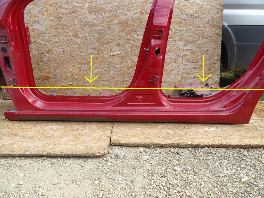 фото №1, Peugeot 308 t9 порог левый