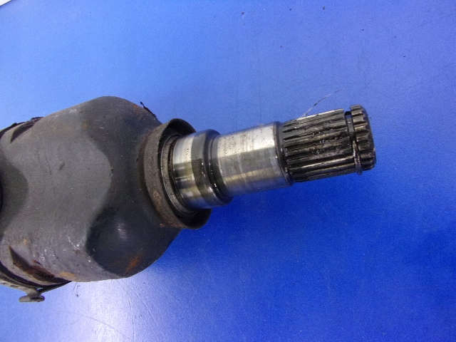 фото №4, Toyota auris i e15 1.6 124km приводной вал левая шарниры