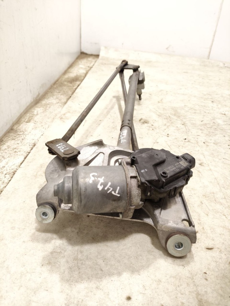 Chevrolet corvette c7 2015 механизм дворник комплект 22756324 Недорого