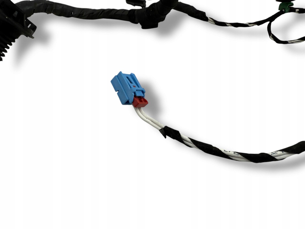 фото №6, Volkswagen tiguan 2021 перед сторона правая жгут трубопровод дверь передних