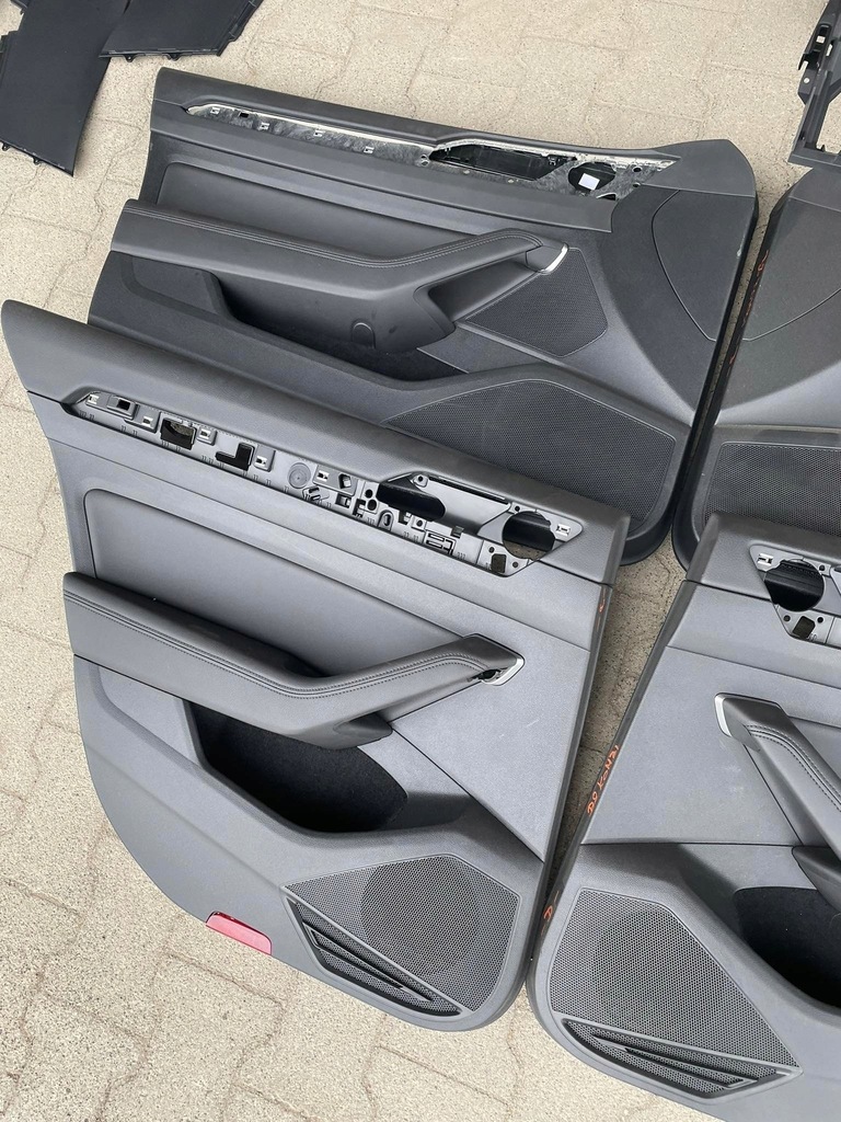 фото №8, Vw passat b8 kombi сиденья кожа массаж подогрев