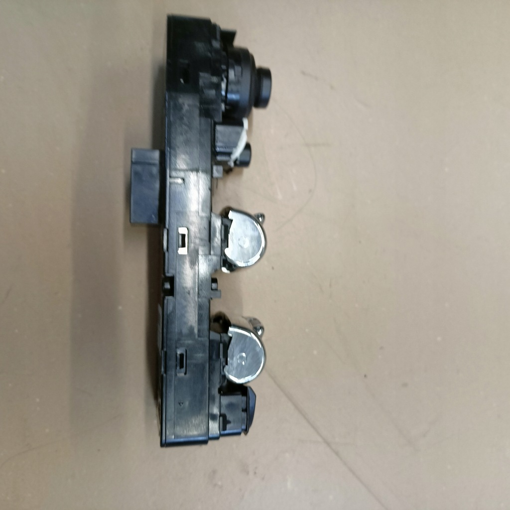 фото №4, Перемикач вікон 9289622 mini countryman r60