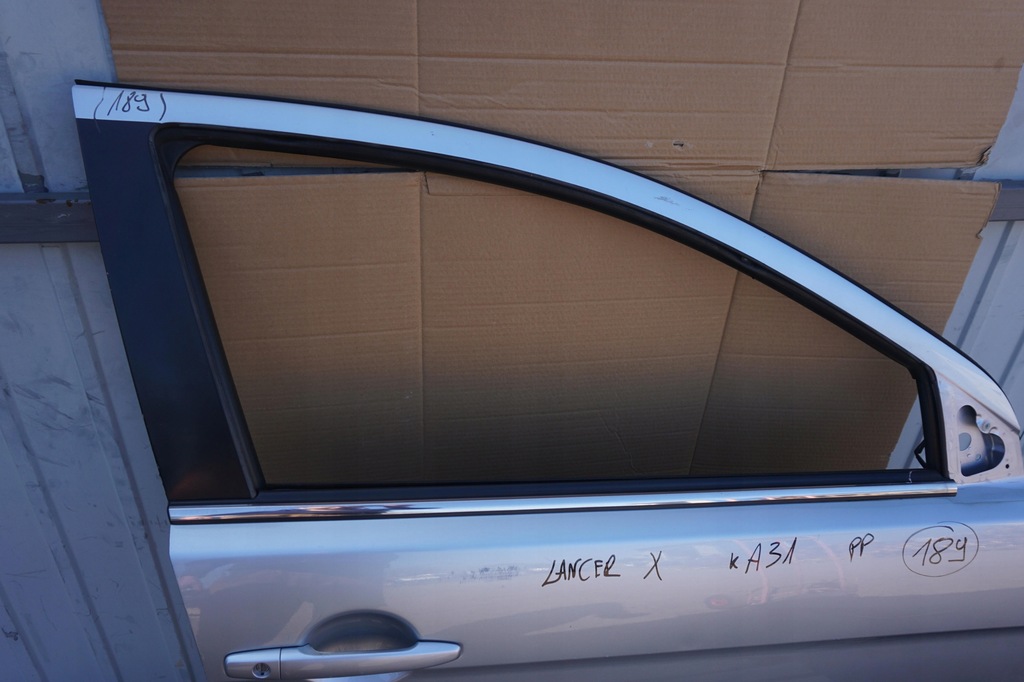 фото №10, Mitsubishi lancer viii дверь правое передние a31 5700a558 стекло серебристый