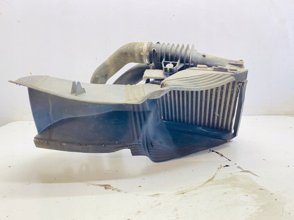 Интеркулер брызговики впуск трубы ловушка citroen c4 picasso ii 1,6 ehdi #203 Недорого