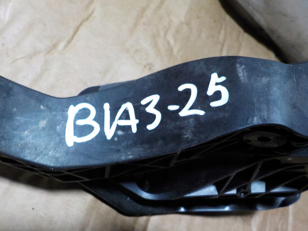 фото №4, Skoda fabia iii 1.0b 2017r. педаль зчеплення