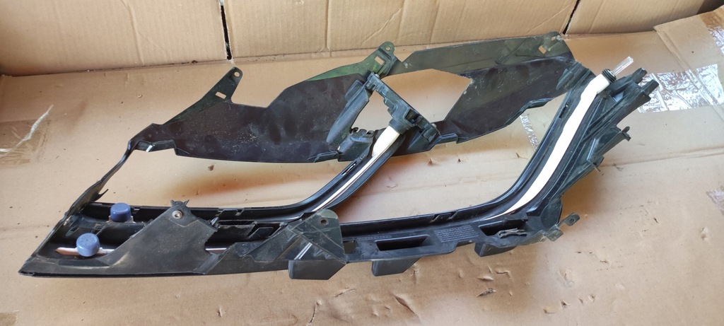 фото №11, Рамка корпус лампи vw arteon 3g8