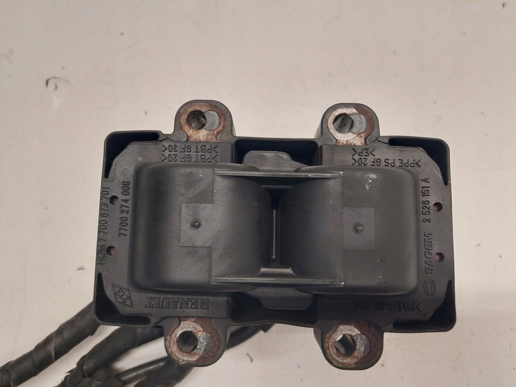 фото №3, Котушка запалювання дроти renualt clio ii 1.4 7700274008