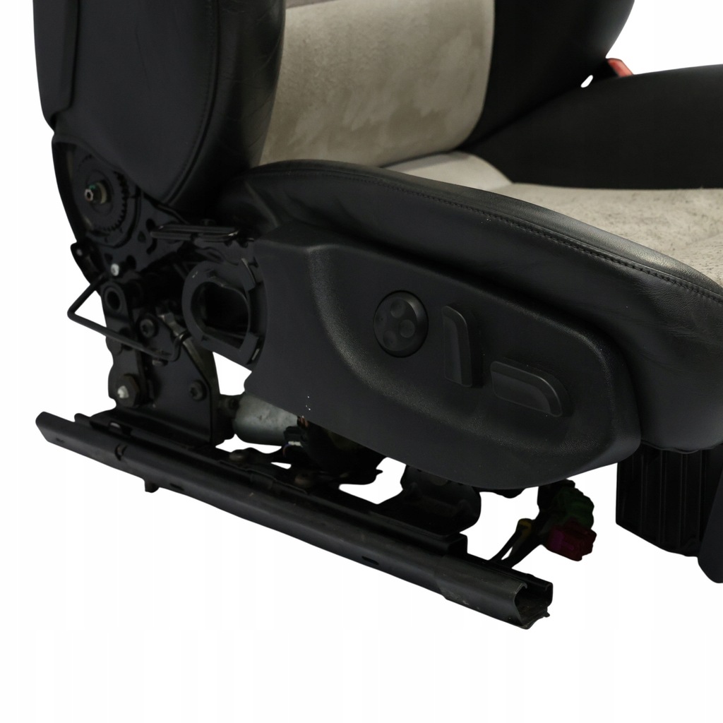 фото №15, Audi a4 s4 b7 сиденье sport recaro правый перед с подогревом кожа alcantara