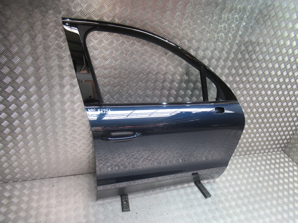 фото №1, Porsche macan дверь правое правый перед f1251