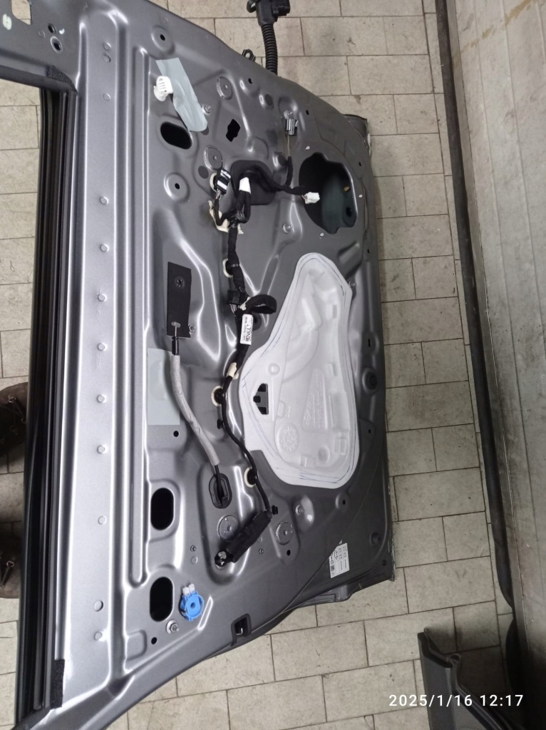 Дверь стекло renault megane v e-tech biyuy состояние b.dobry Цена