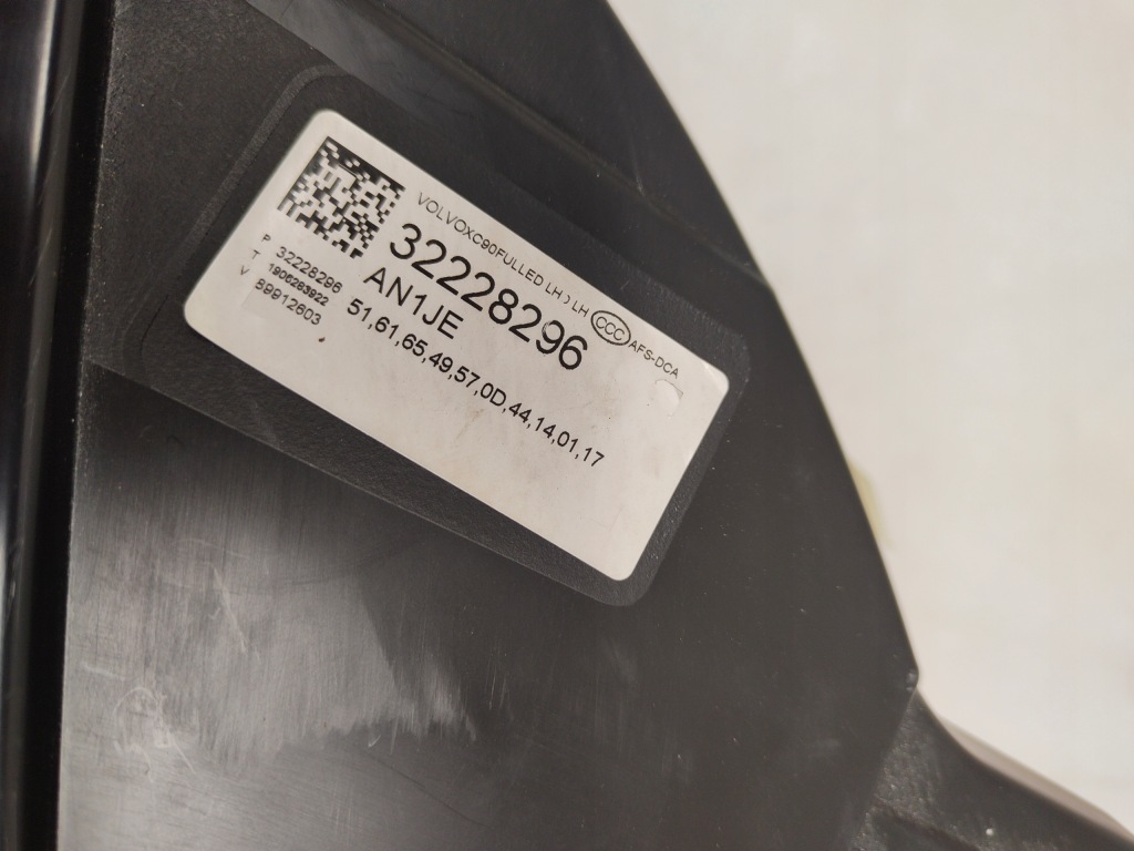 Volvo xc90 рестайлінг  full led фара лівий перед 32228296 Оригінал