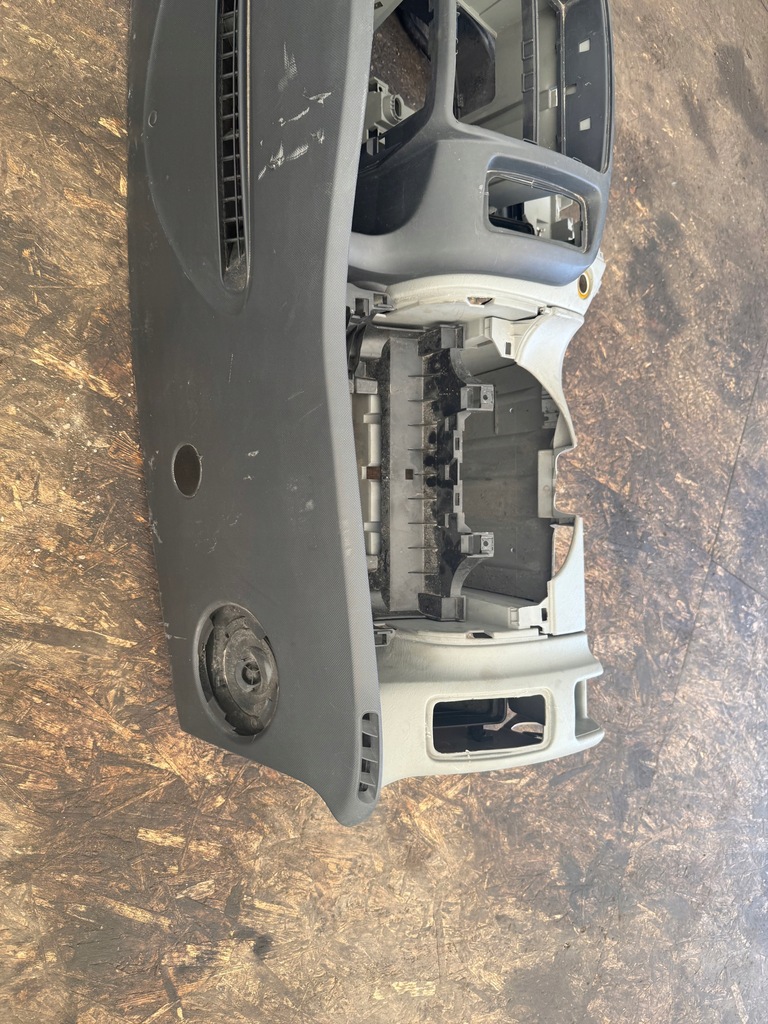 фото №10, Renault trafic ii vivaro 10-14 2,0 консоль polift приборная панель приборная