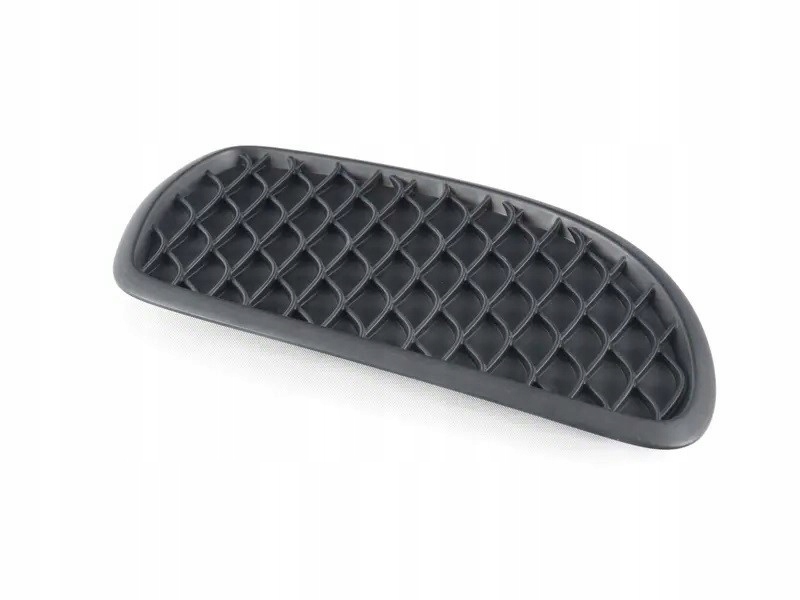 фото №1, Правая решётка w бампер mercedes w156 gla