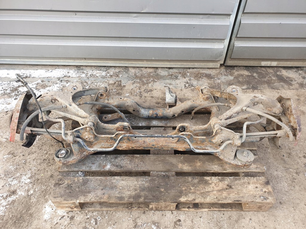 фото №5, Балка задняя подрамник задняя audi a6 c5 3.0 quattro