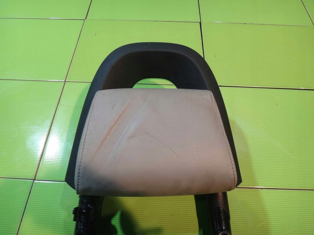 фото №5, A3 8p lift 09r cabrio підголівник лівий задня