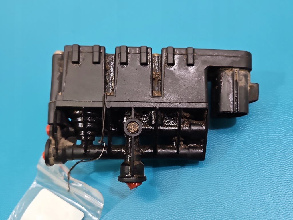 фото №2, Розподільник модуль підвіска пневматичної land rover range rover sport