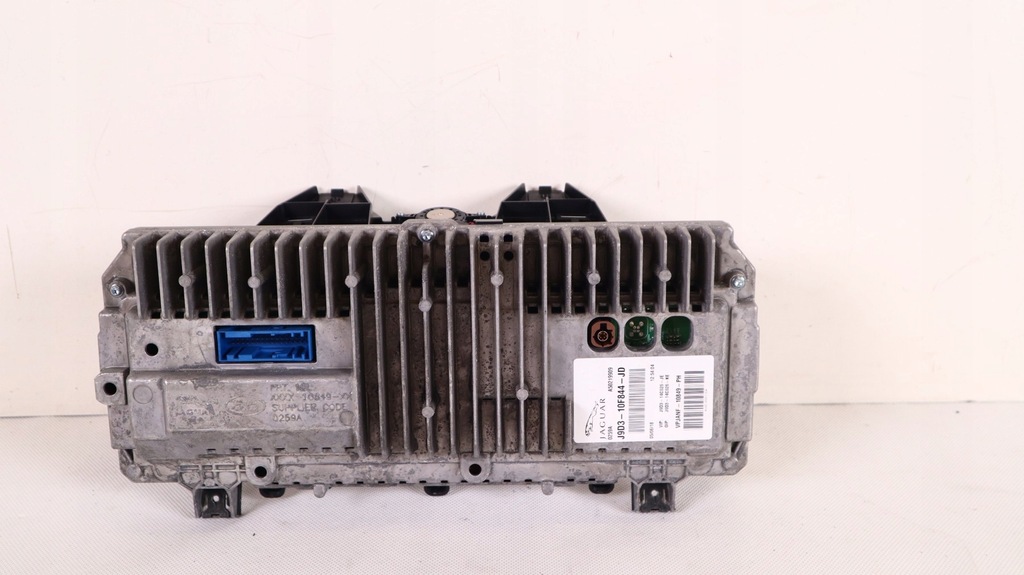 фото №8, Jaguar i-pace x590 счетчик приборная панель приборы j9d3-10f844-jd